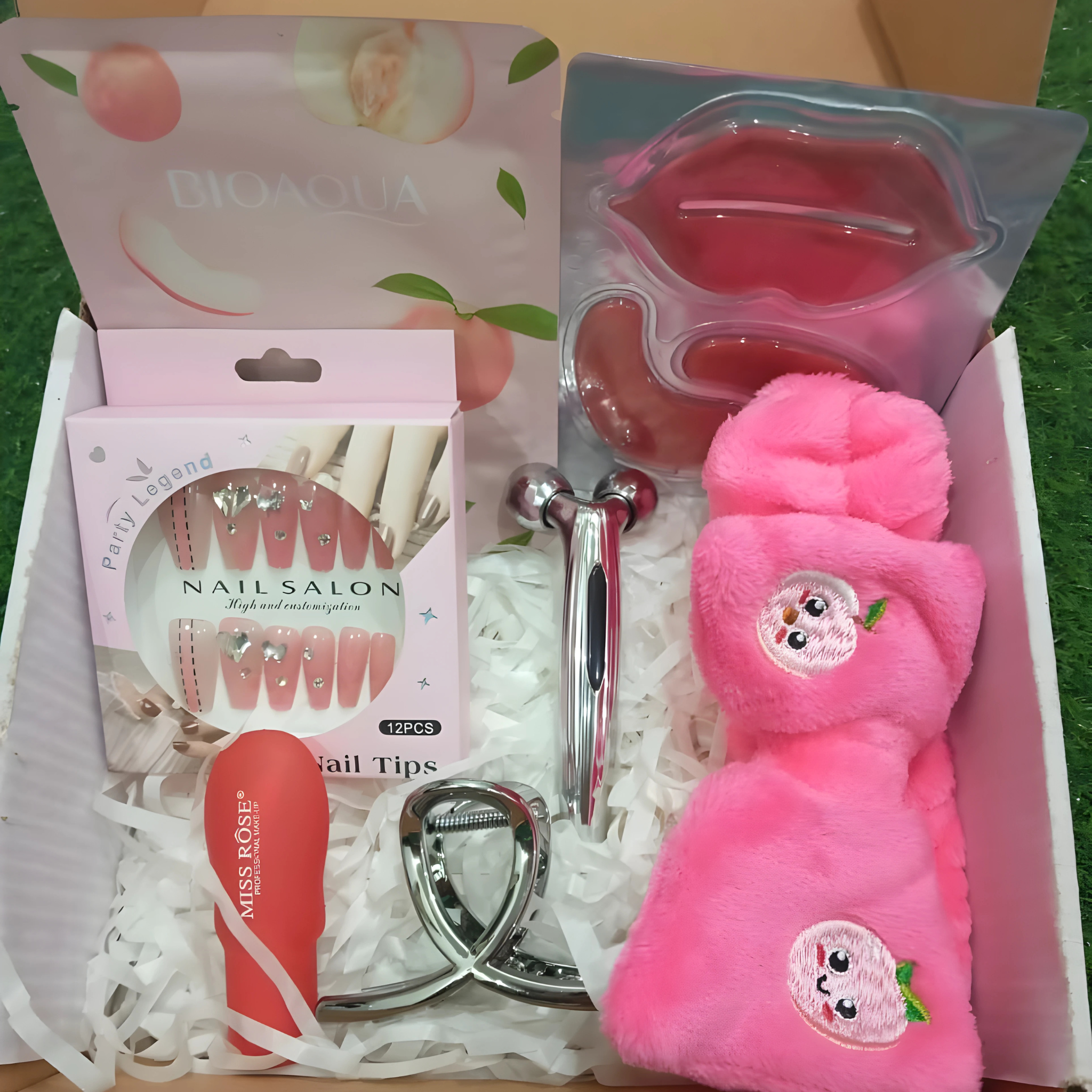 Luxe & Fun Pink Skincare Packaging
